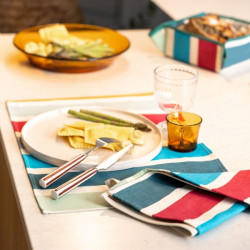 SET DE TABLE EN TOILE...