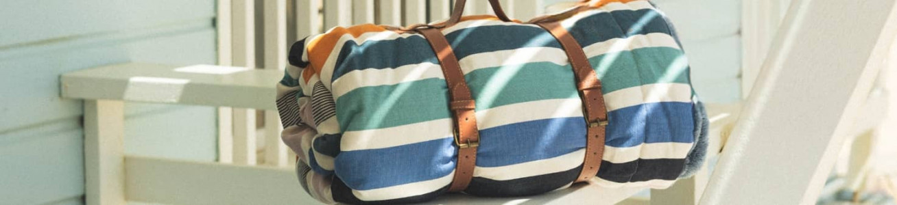 Plaids douillets aux rayures colorées - Artiga