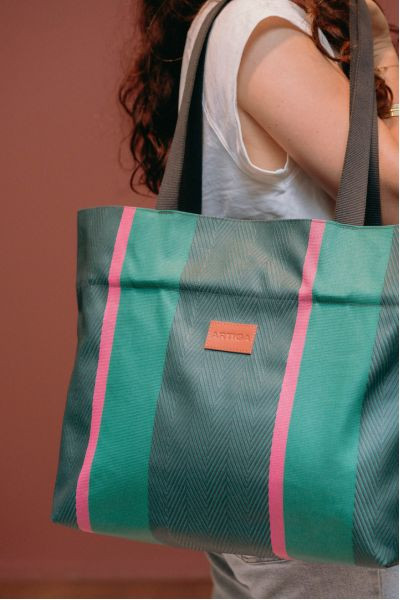 Chevron XL Vert | Bagagerie cirée intemporelle Artiga