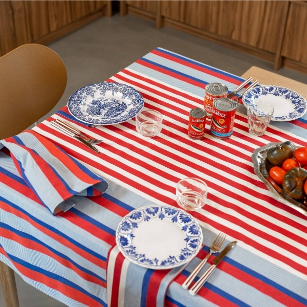 table moustey artiga